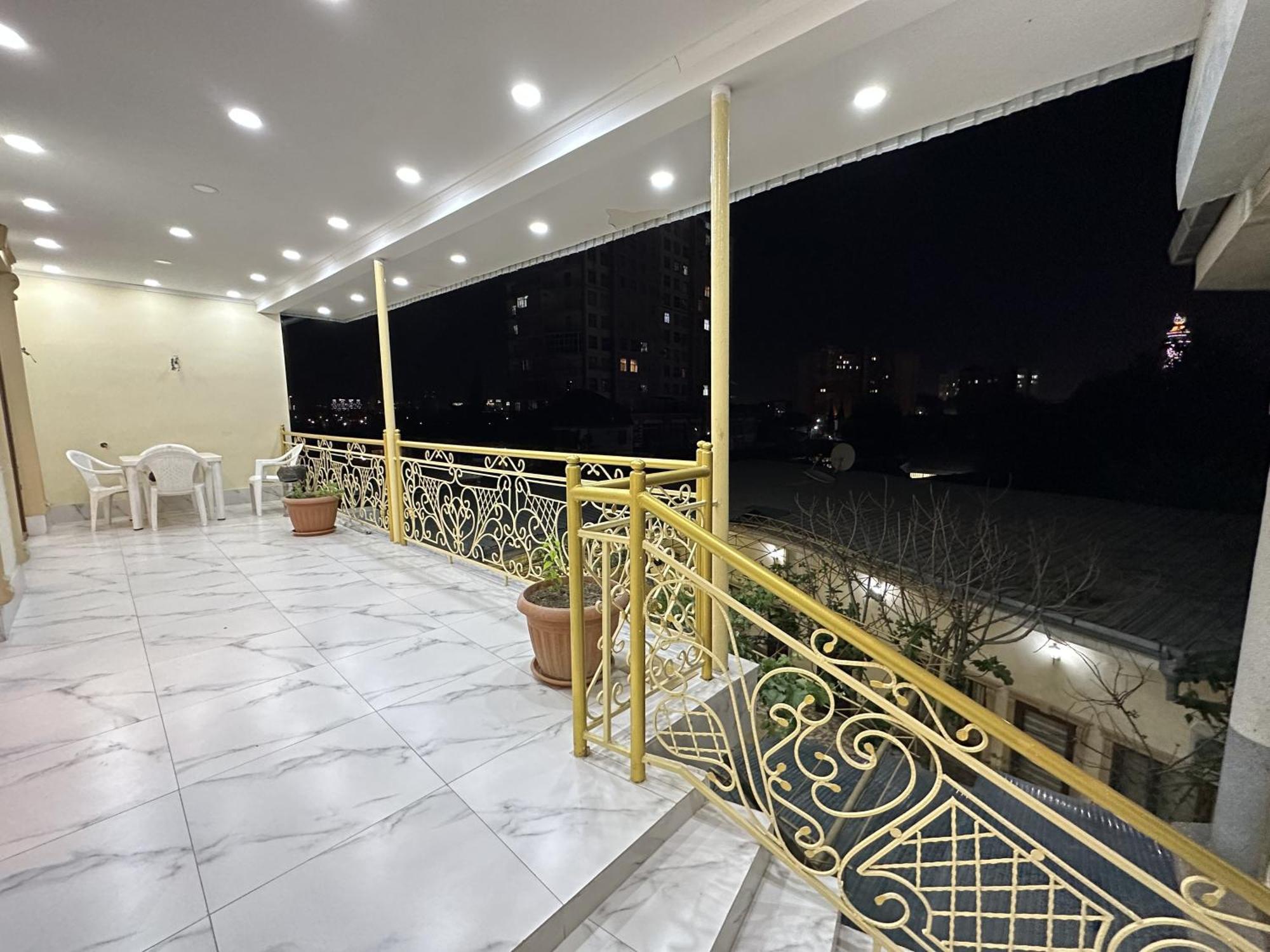 City Hostel Dushanbe Bagian luar foto